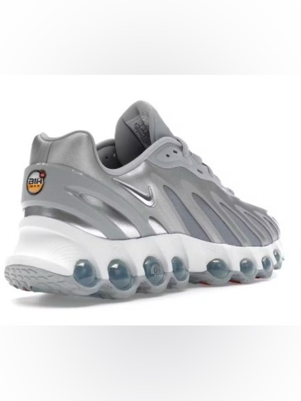 Nike Air Max DN8 “Wolf Grey Metallic Silver” Women’s size 10/8.5 Men’s New w/Box - Picture 3 of 10